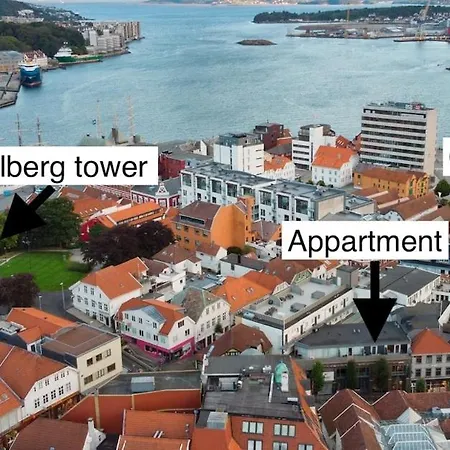 Ultra-central And Quiet, With Balcony Appartement *