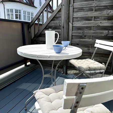 Ultra-central And Quiet, With Balcony